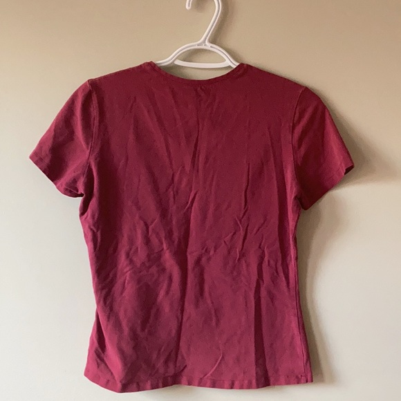 Plain red t-shirt - Picture 2 of 2